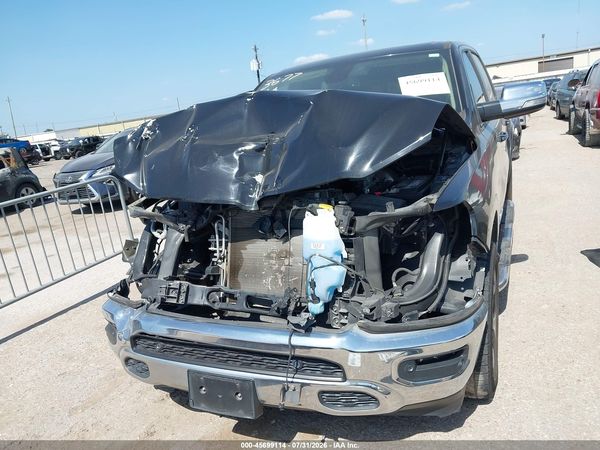 2020 RAM 1500 LARAMIE  4X2 5'7 BOX