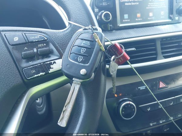 2019 HYUNDAI TUCSON SE