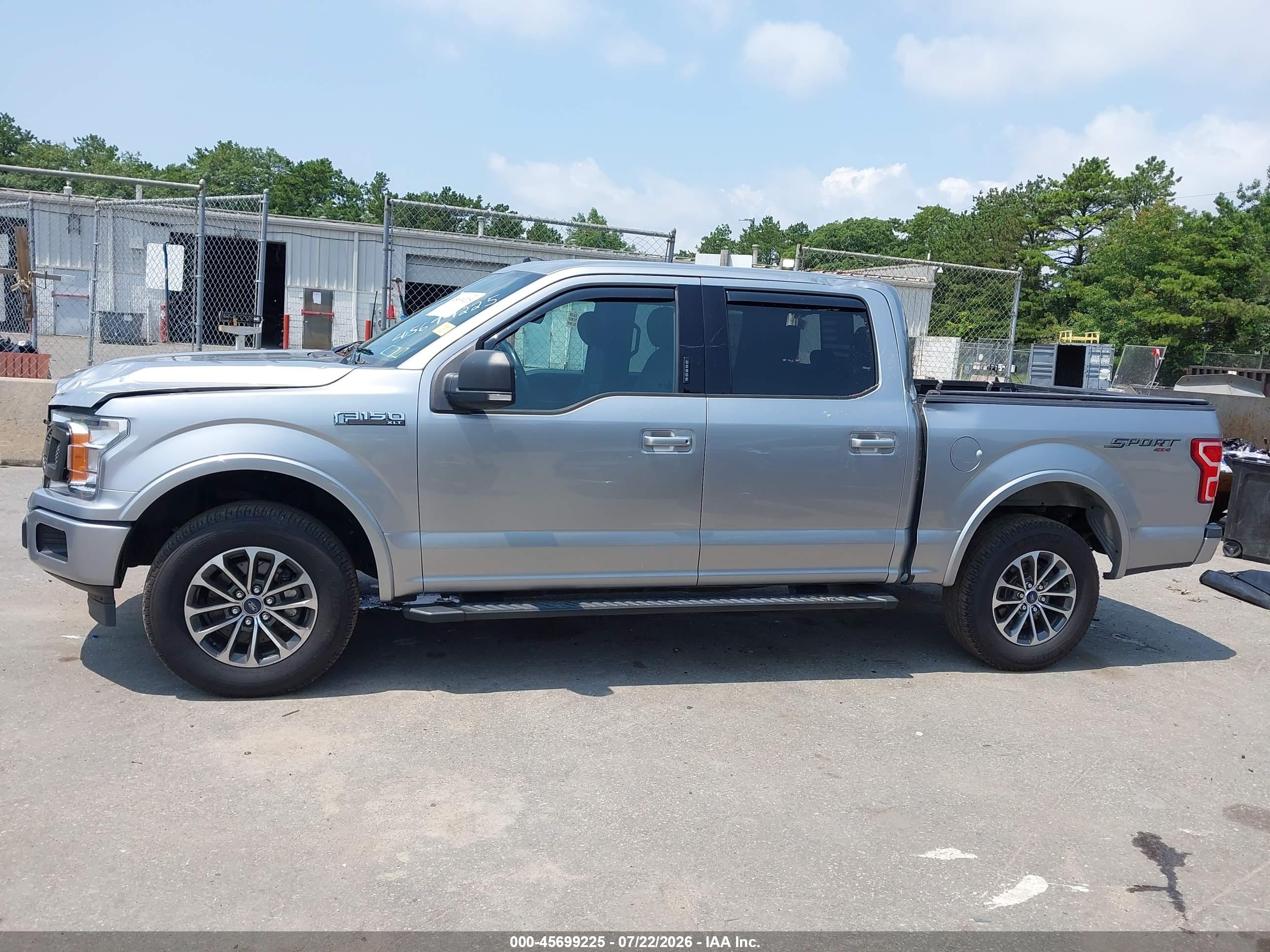2020 FORD F-150 XLT