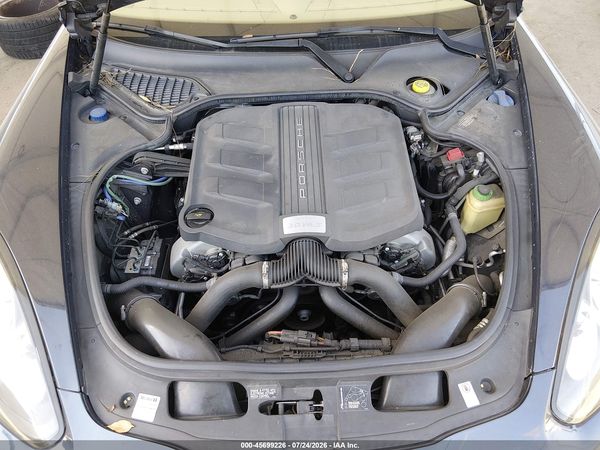 2015 PORSCHE PANAMERA 4S