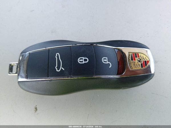 2015 PORSCHE PANAMERA 4S