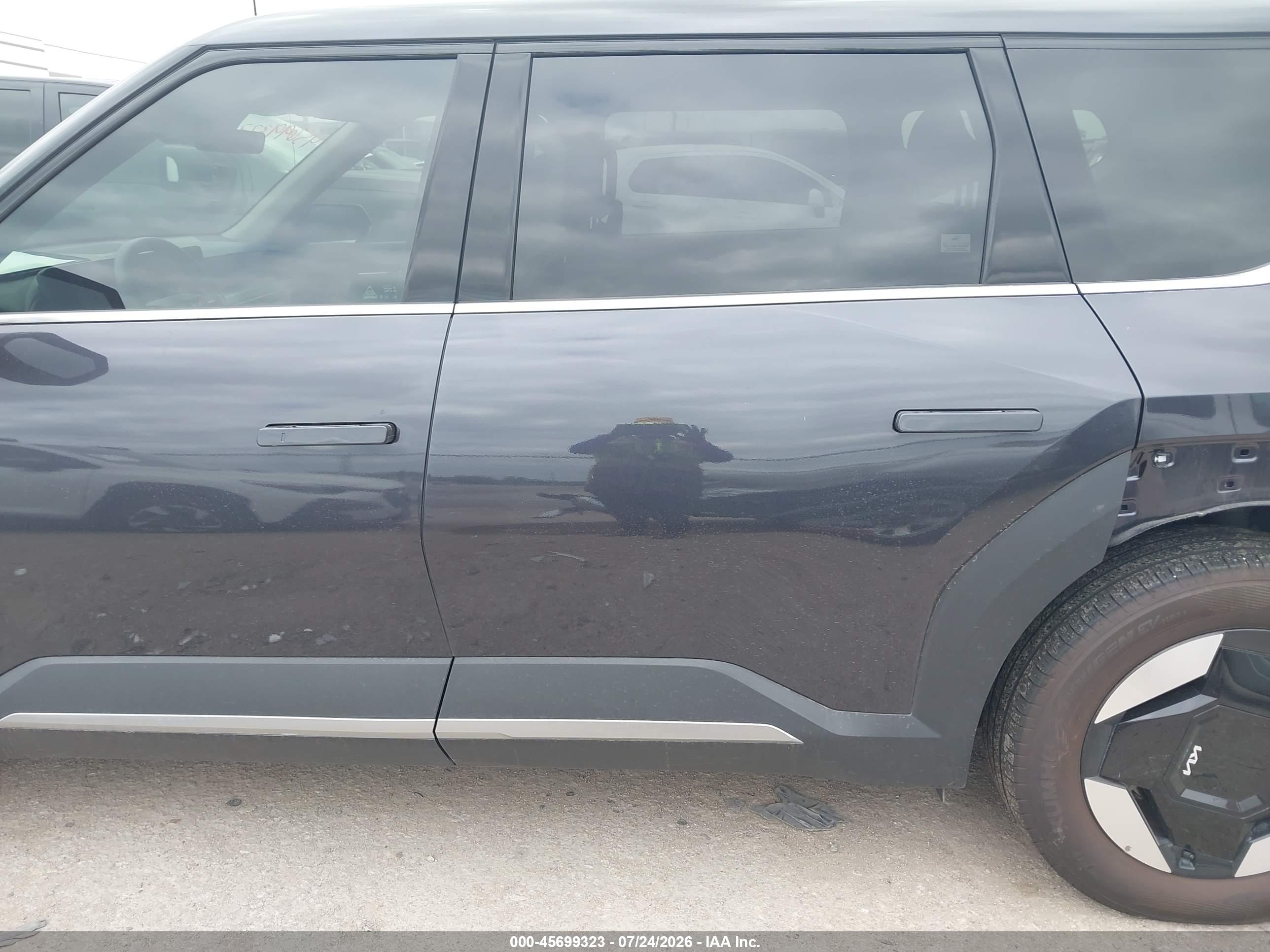 2026 KIA EV9 LIGHT SHORT RANGE