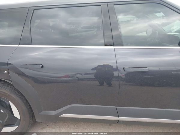 2026 KIA EV9 LIGHT SHORT RANGE