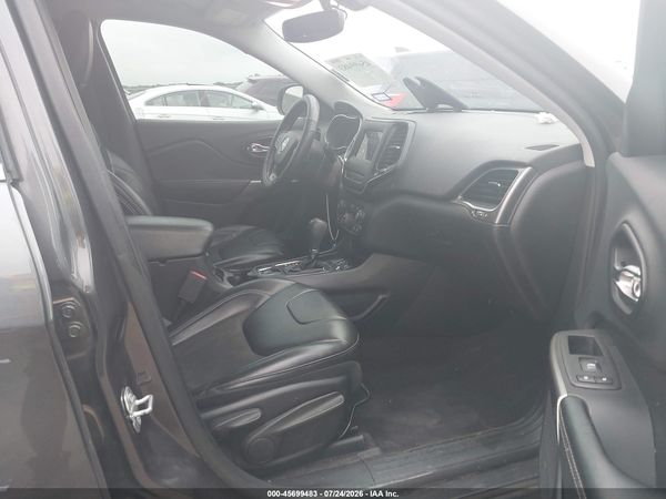 2019 JEEP CHEROKEE LATITUDE PLUS FWD