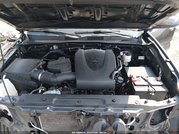 2022 TOYOTA TACOMA SR5 V6