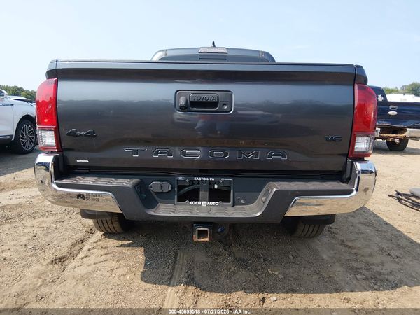 2022 TOYOTA TACOMA SR5 V6