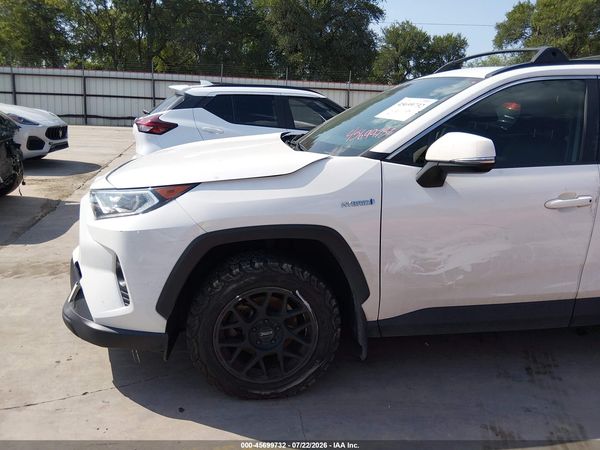 2020 TOYOTA RAV4 HYBRID XLE