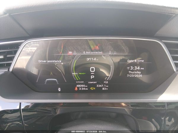 2023 AUDI E-TRON PREMIUM QUATTRO — I7