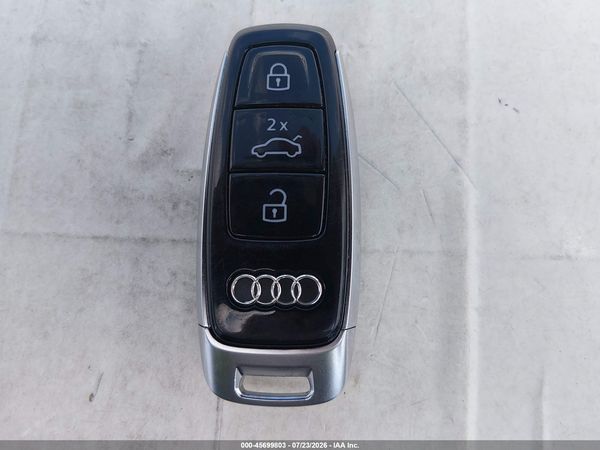 2023 AUDI E-TRON PREMIUM QUATTRO — I11