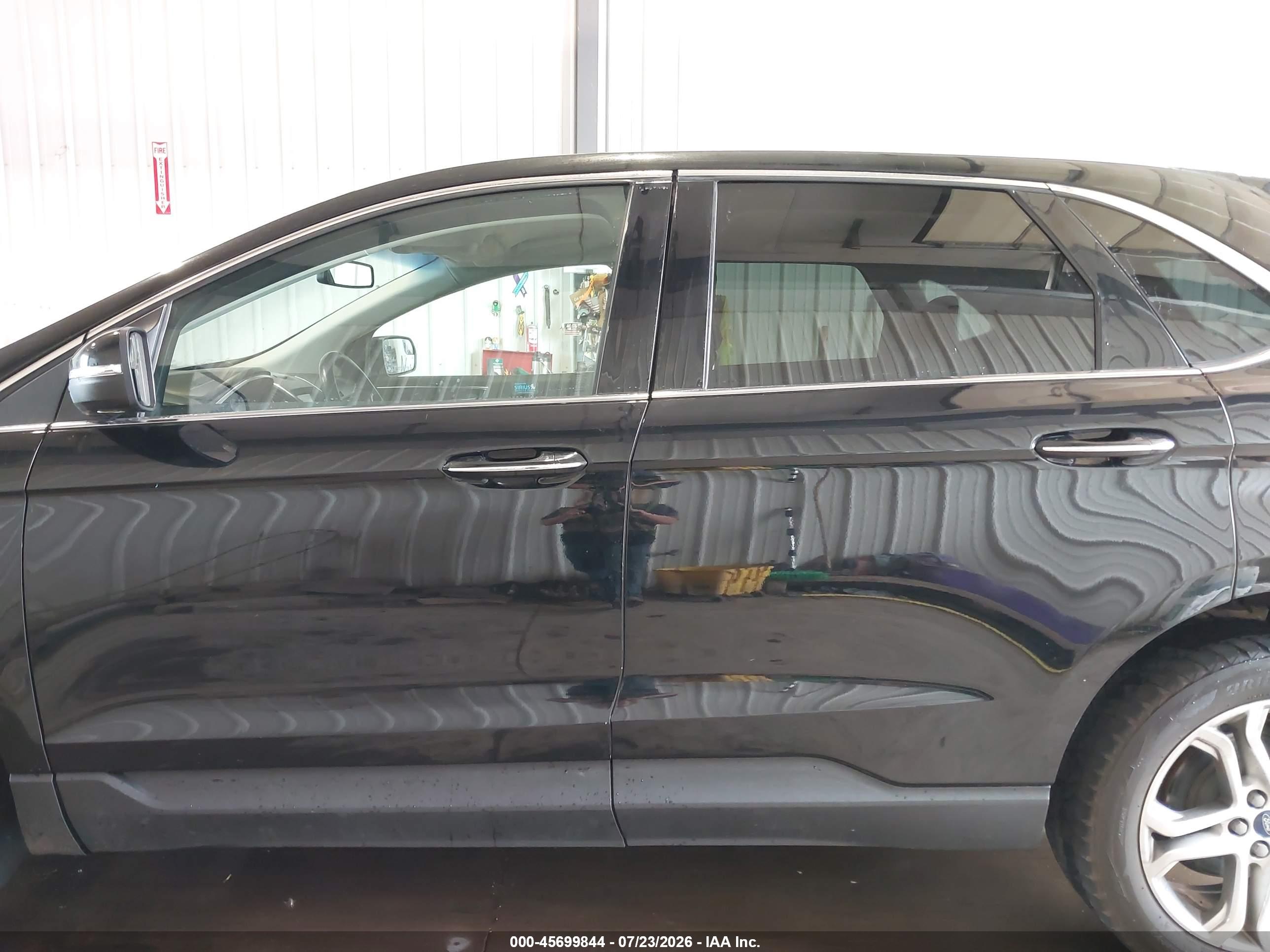 2017 FORD EDGE TITANIUM