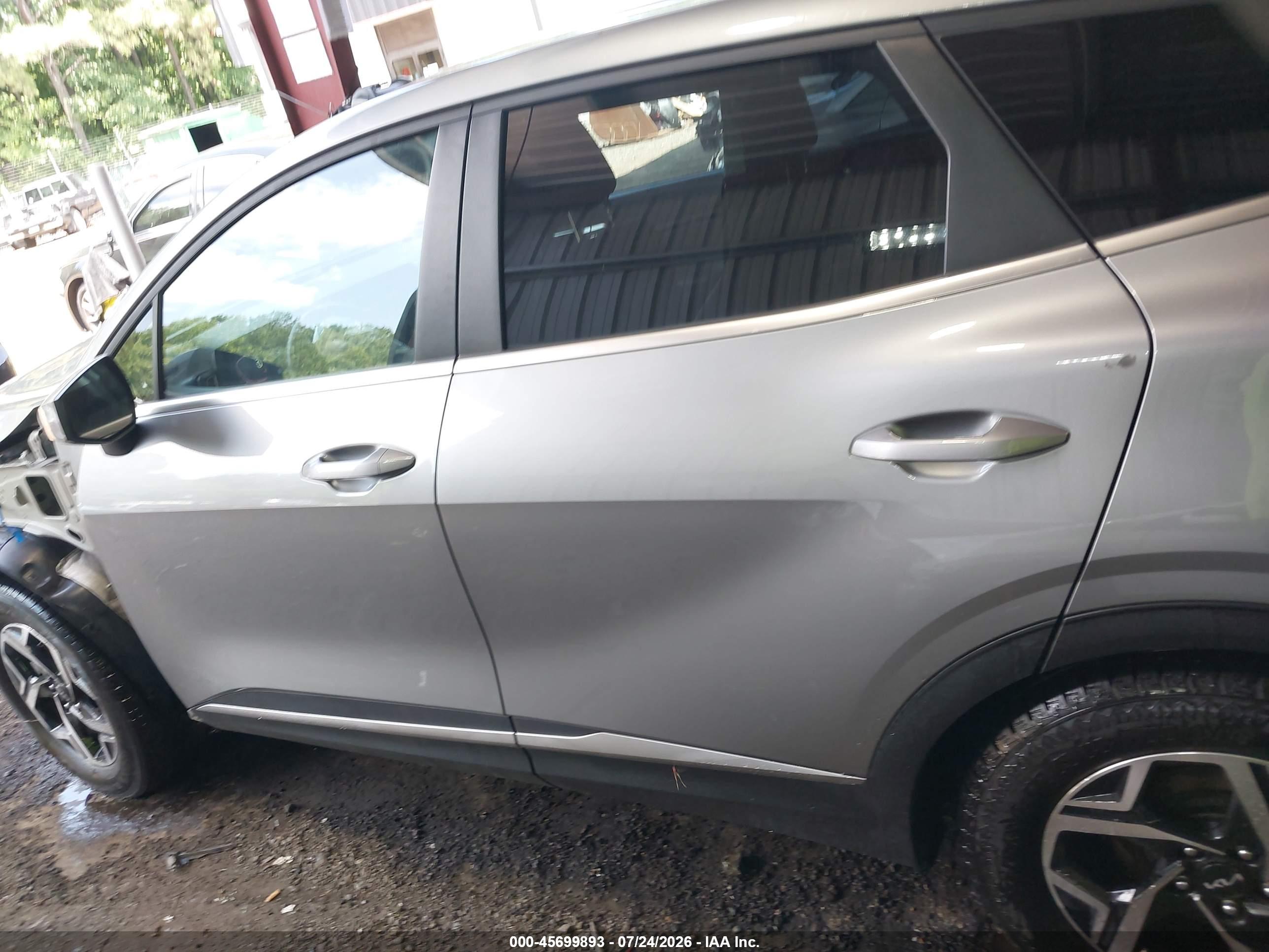 2024 KIA SPORTAGE LX