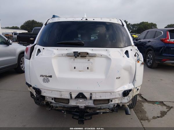 2016 TOYOTA RAV4 LE