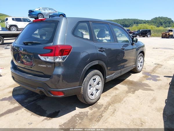 2024 SUBARU FORESTER Base