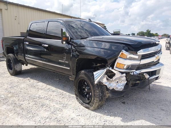 2016 CHEVROLET SILVERADO 2500HD LTZ — I1
