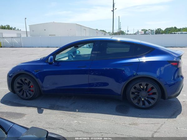 2020 TESLA MODEL Y