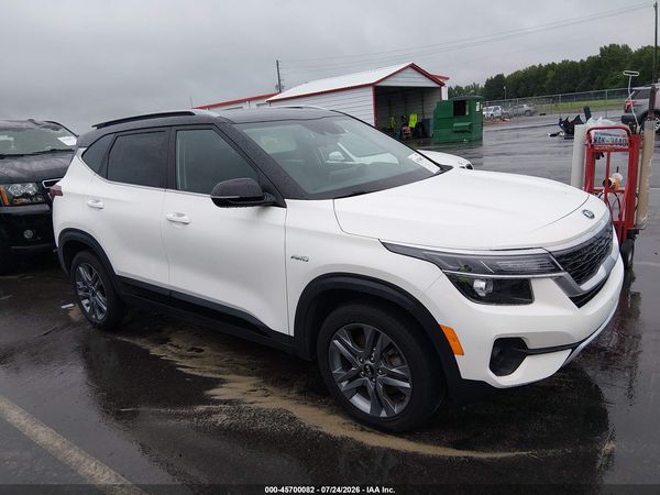 2021 KIA SELTOS S