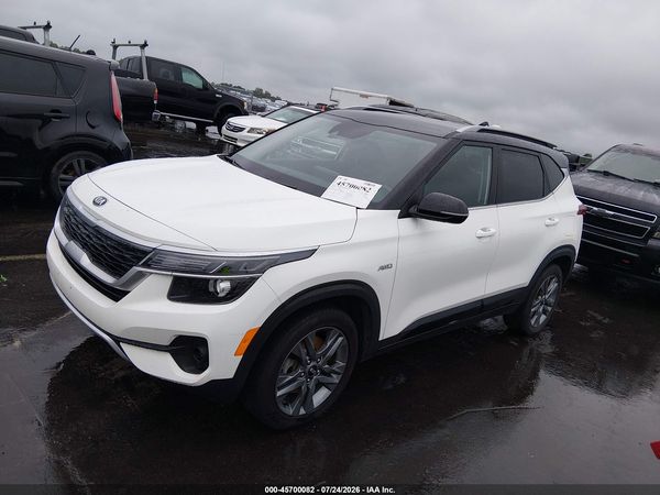 2021 KIA SELTOS S