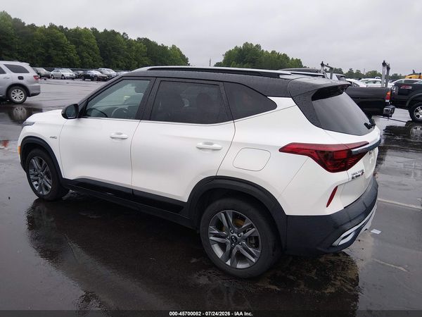 2021 KIA SELTOS S