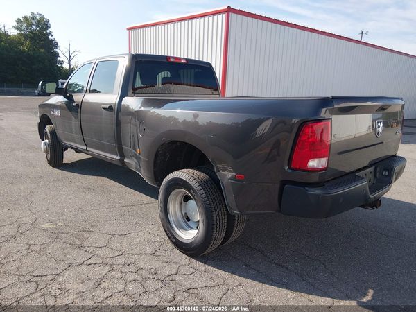 2016 RAM 3500 TRADESMAN
