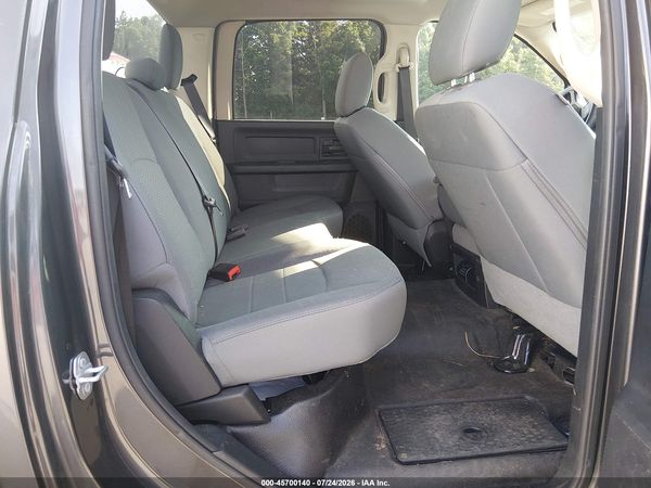 2016 RAM 3500 TRADESMAN