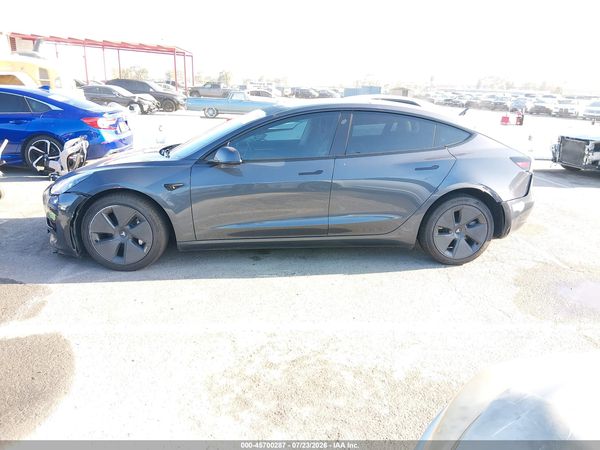 2022 TESLA MODEL 3 REAR-WHEEL DRIVE