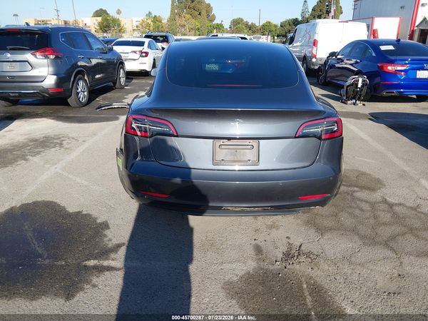 2022 TESLA MODEL 3 REAR-WHEEL DRIVE