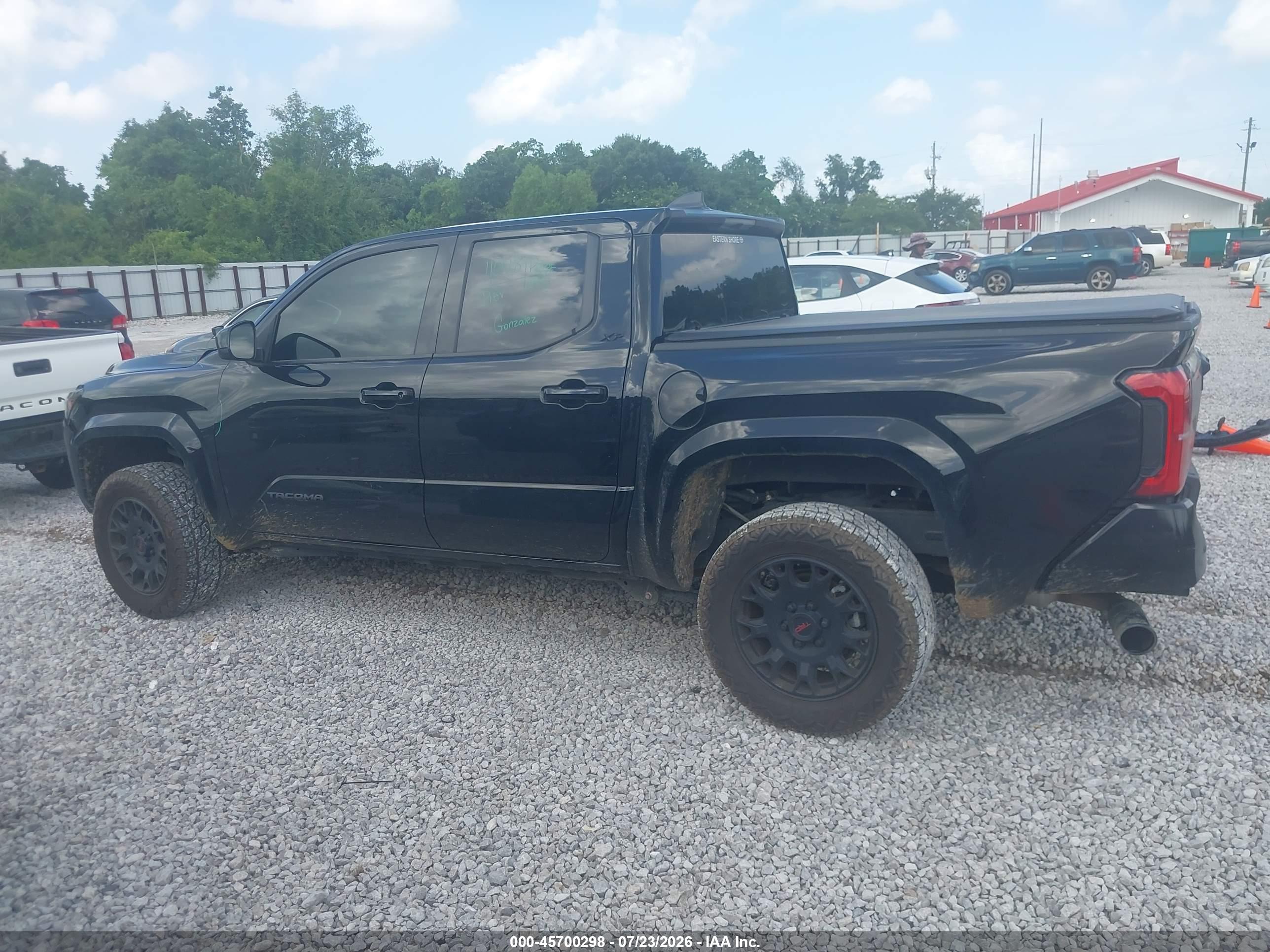 2025 TOYOTA TACOMA SR5