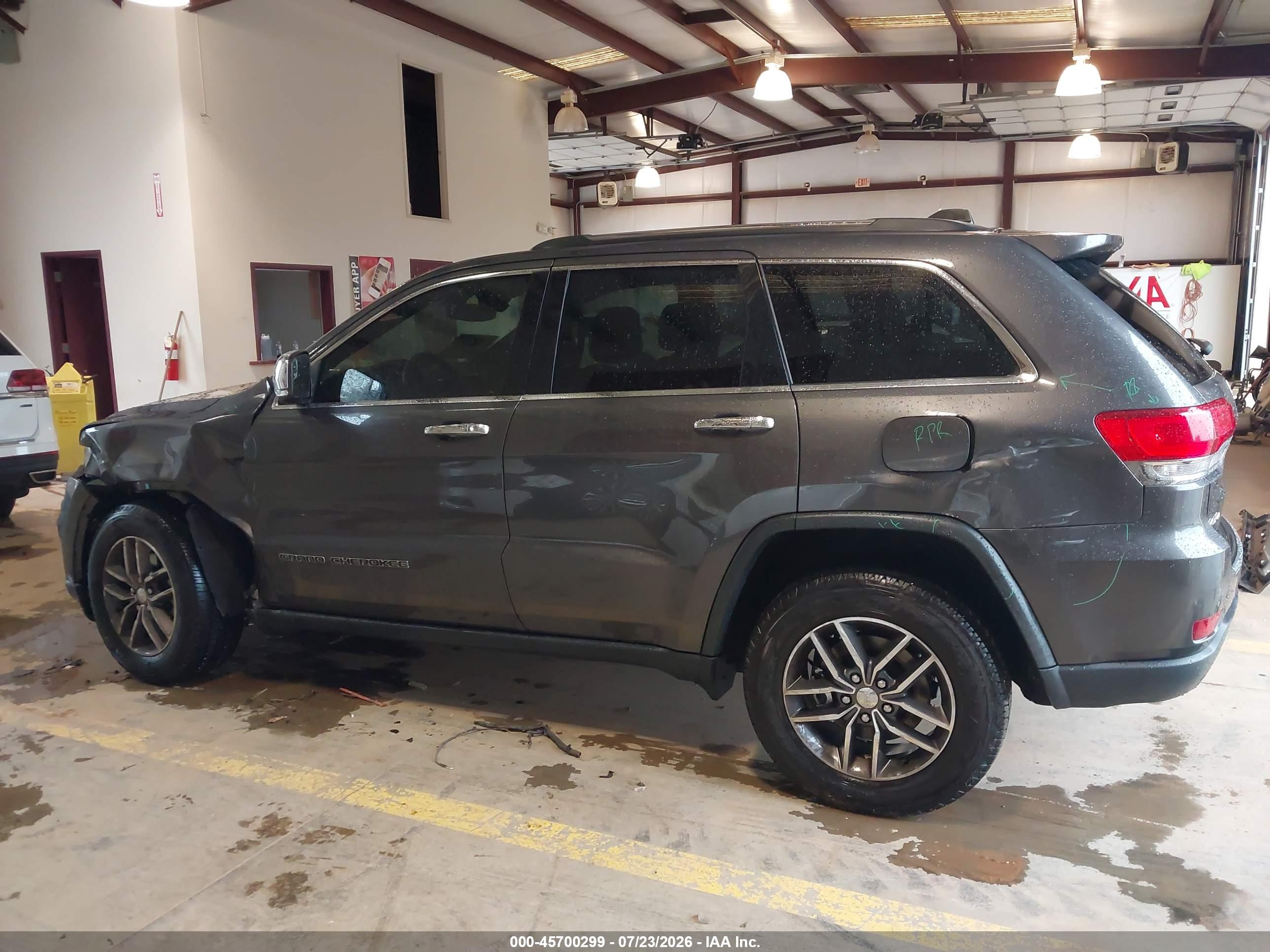 2017 JEEP GRAND CHEROKEE LIMITED