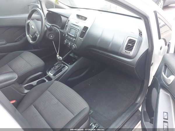 2017 KIA FORTE LX