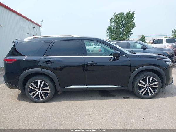 2024 NISSAN PATHFINDER PLATINUM 4WD