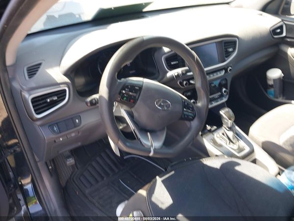 2019 HYUNDAI IONIQ HYBRID BLUE