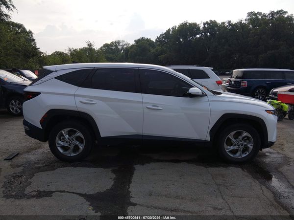 2022 HYUNDAI TUCSON SE