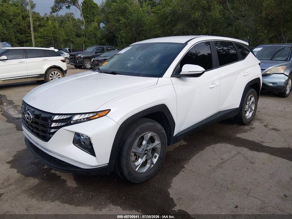 2022 HYUNDAI TUCSON SE