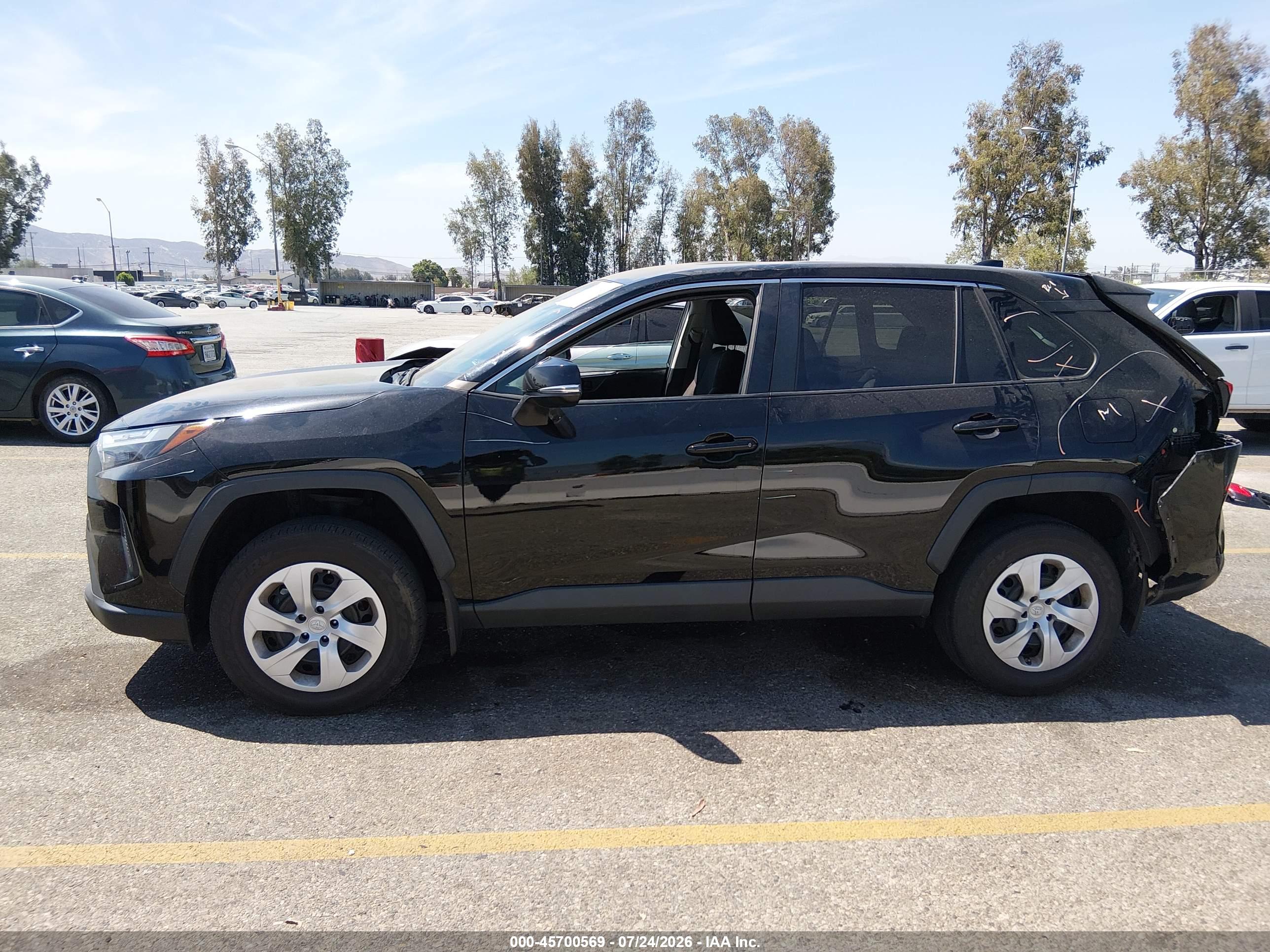 2024 TOYOTA RAV4 LE