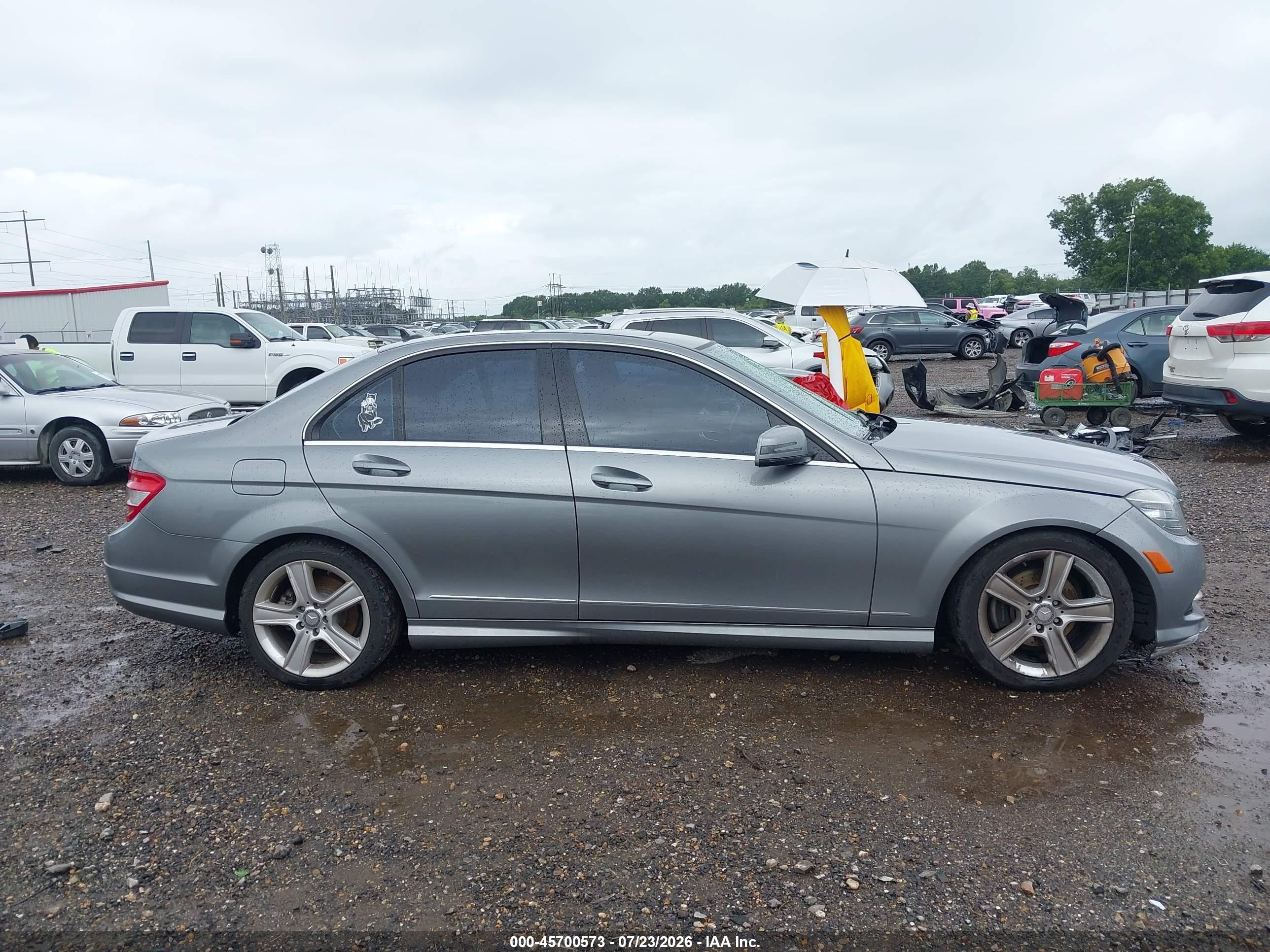 2011 MERCEDES-BENZ C 300 C300 4-MATIC