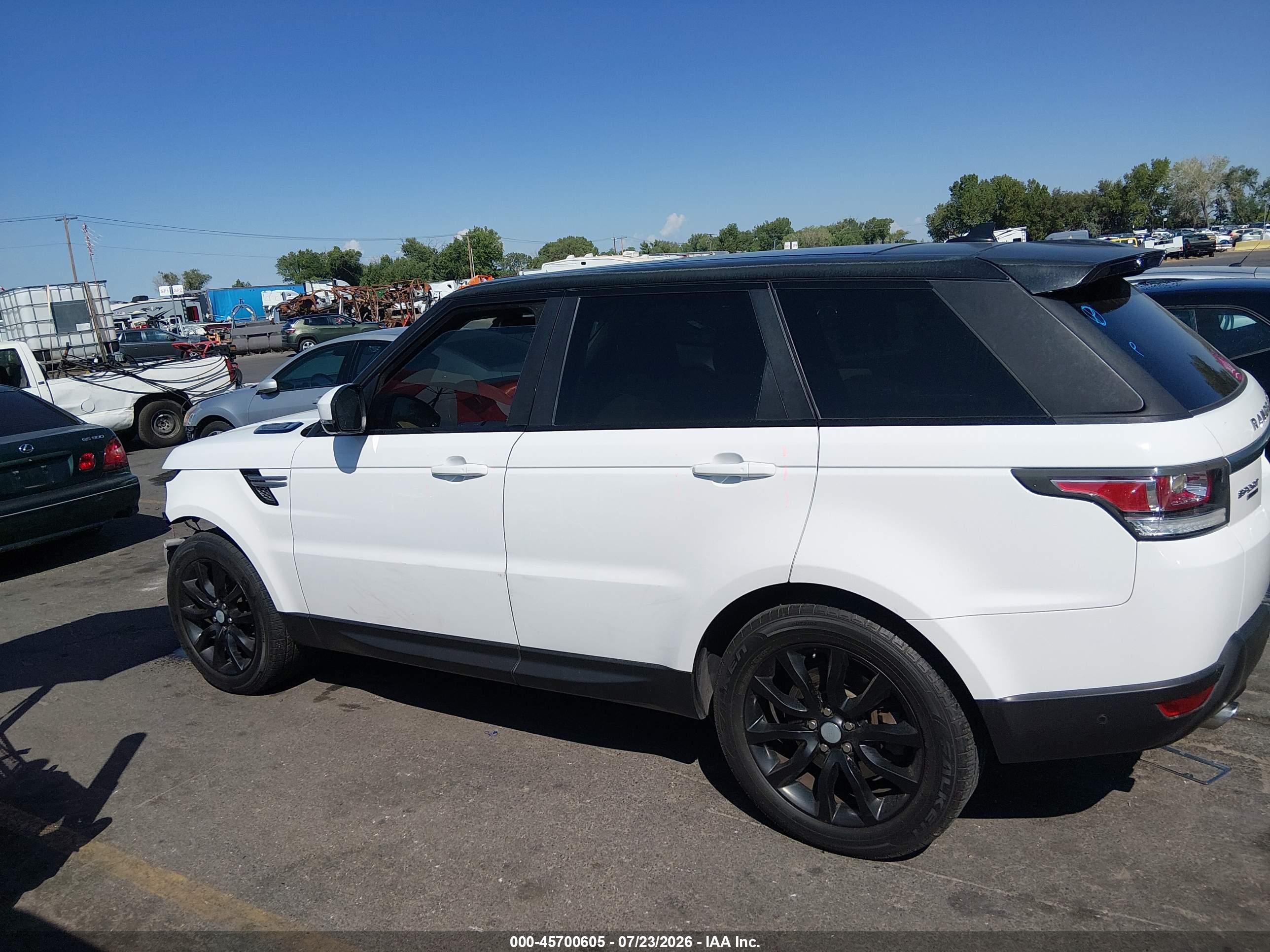 2016 LAND ROVER RANGE ROVER SPORT 3.0L V6 SUPERCHARGED HSE