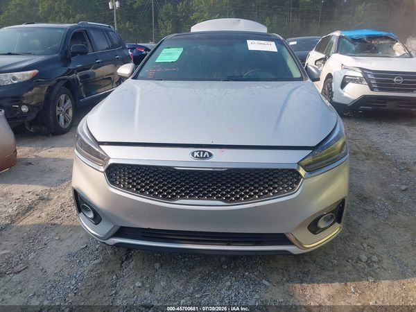 2017 KIA CADENZA PREMIUM