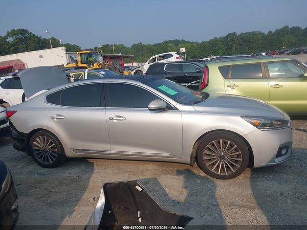 2017 KIA CADENZA PREMIUM