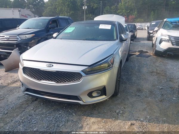 2017 KIA CADENZA PREMIUM