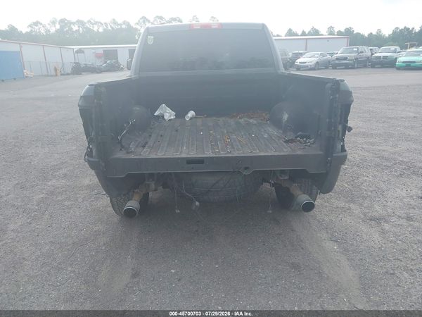 2016 RAM 1500 ST
