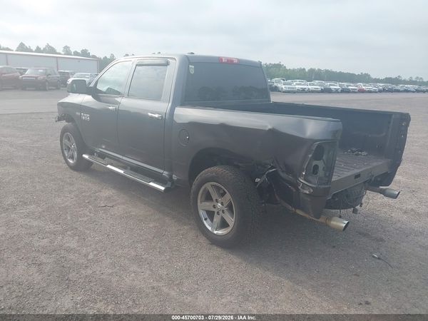2016 RAM 1500 ST
