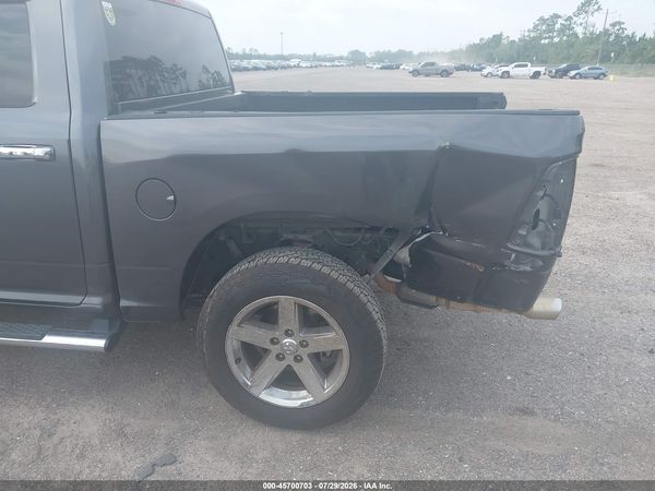 2016 RAM 1500 ST