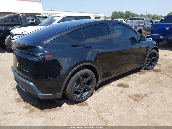 2026 TESLA MODEL Y