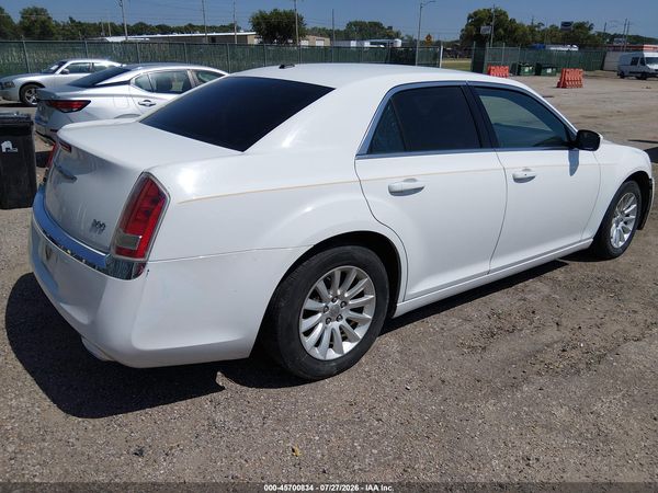 2013 CHRYSLER 300 MOTOWN