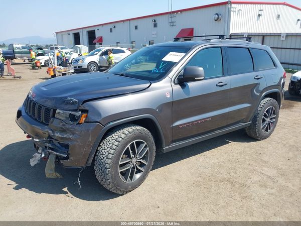 2017 JEEP GRAND CHEROKEE TRAILHAWK