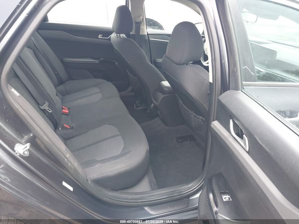 2023 KIA K5 LXS