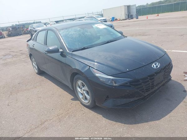 2023 HYUNDAI ELANTRA SE