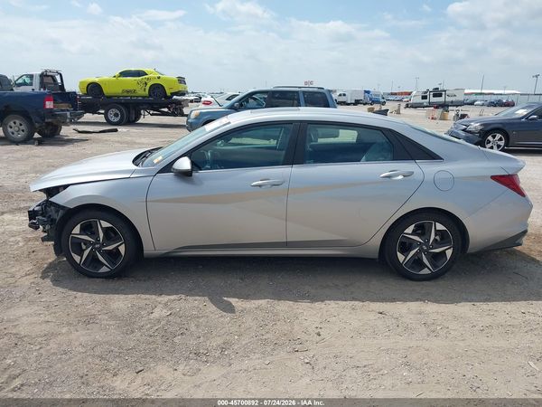 2022 HYUNDAI ELANTRA LIMITED