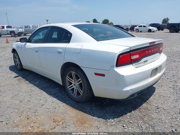 2013 DODGE CHARGER SE