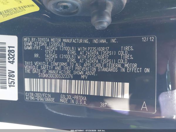 2013 TOYOTA SIENNA LE V6 8 PASSENGER